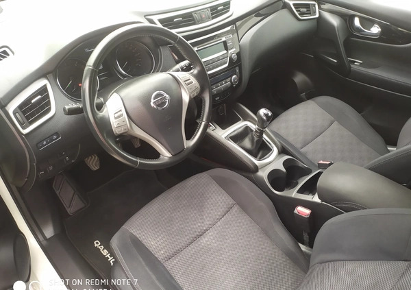 Nissan Qashqai cena 48900 przebieg: 120990, rok produkcji 2015 z Człopa małe 781